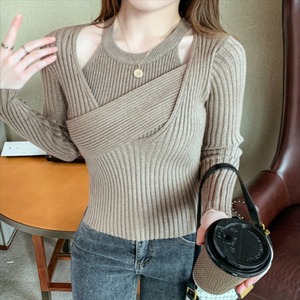 【送料無料】 セーター  長袖  無地  カジュアル系  大人可愛い  こなれ感  フェミニン  暖かい  暖かコーデ   厚手生地  レディースファッション  可愛い  韓国  20代・30代  クロス風デザイン  Vネック・ラウンドネック  冬  お出かけ