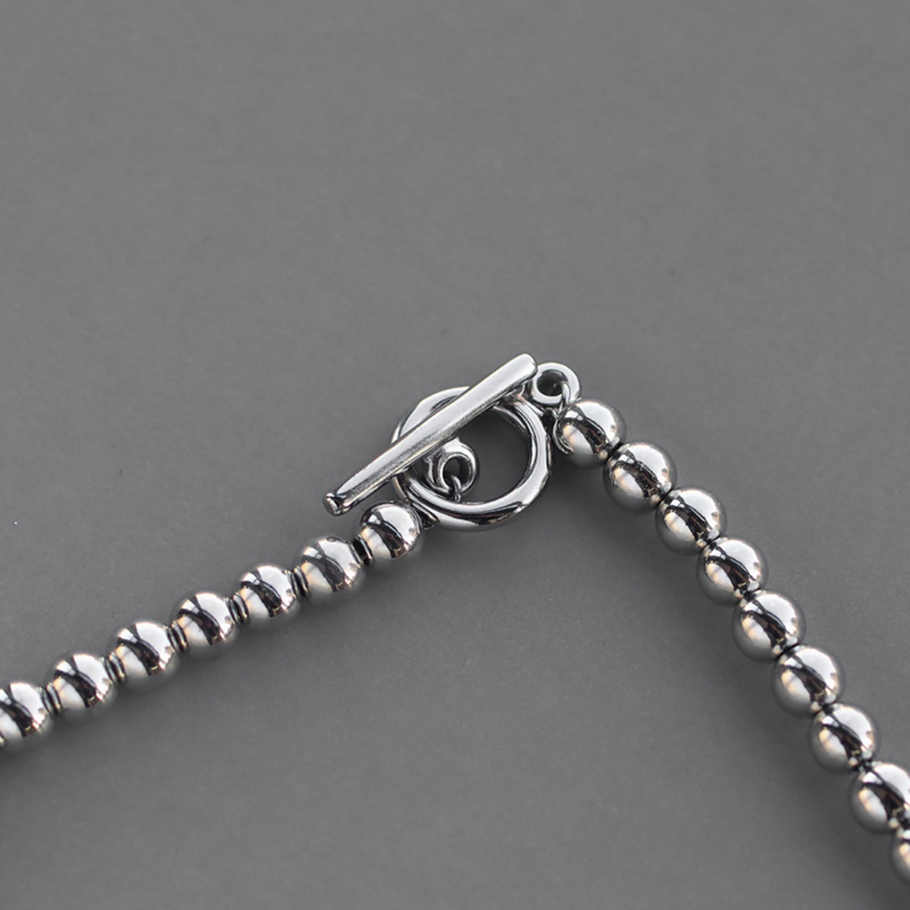 【ネコポス便】ネックレス メタルボールネックレス ボールチェーン 3連ネックレス ロングネックレス マンテル 合金 2532