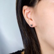 Pt900 ぷっくりハート ネックレスorピアス 選べる