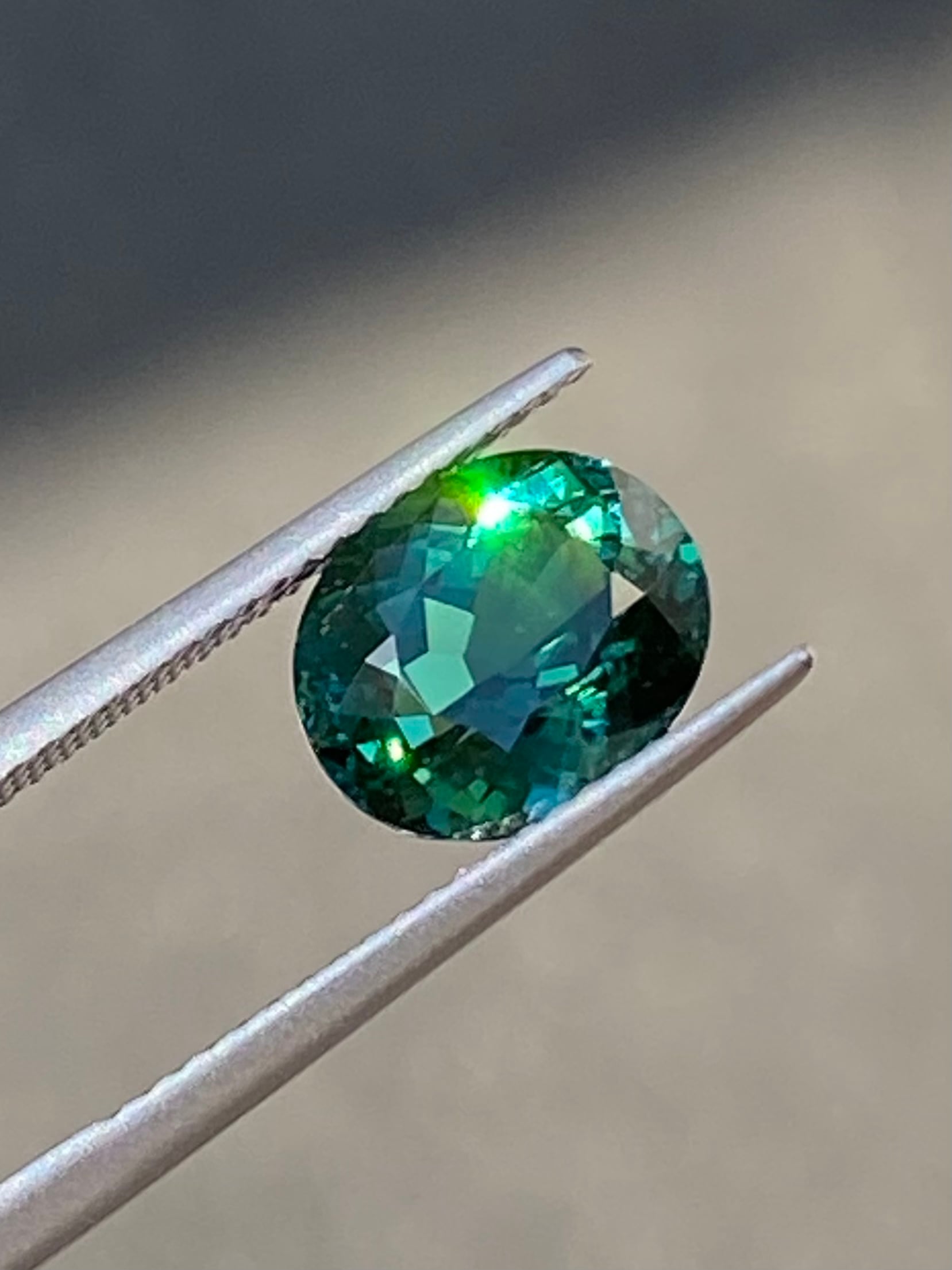 極美品！　グリーントルマリン　3.80ct ルース（LA-6382）