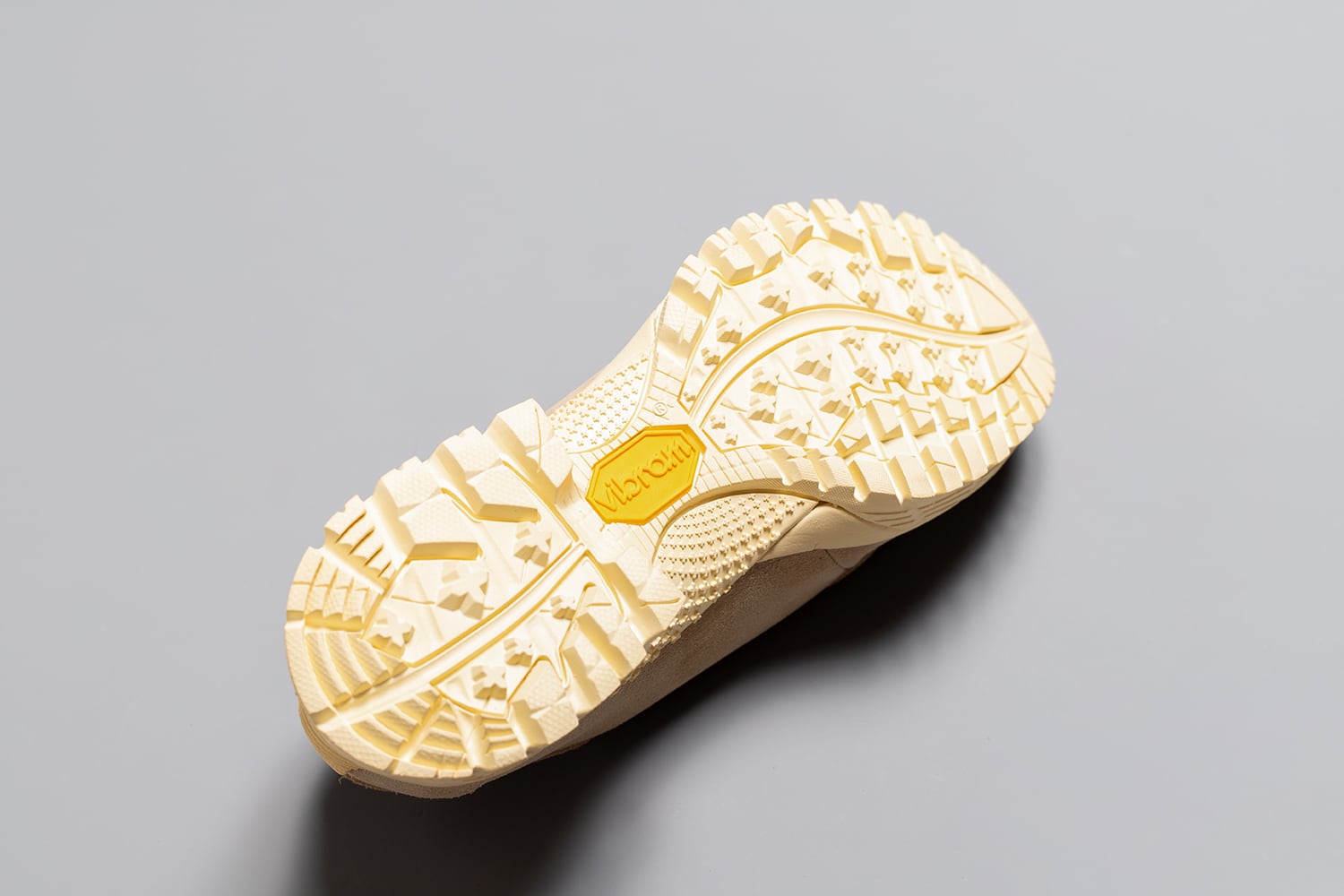 pg KNOCK 2 | BEIGE | PLAYGROUND | スニーカーショップ
