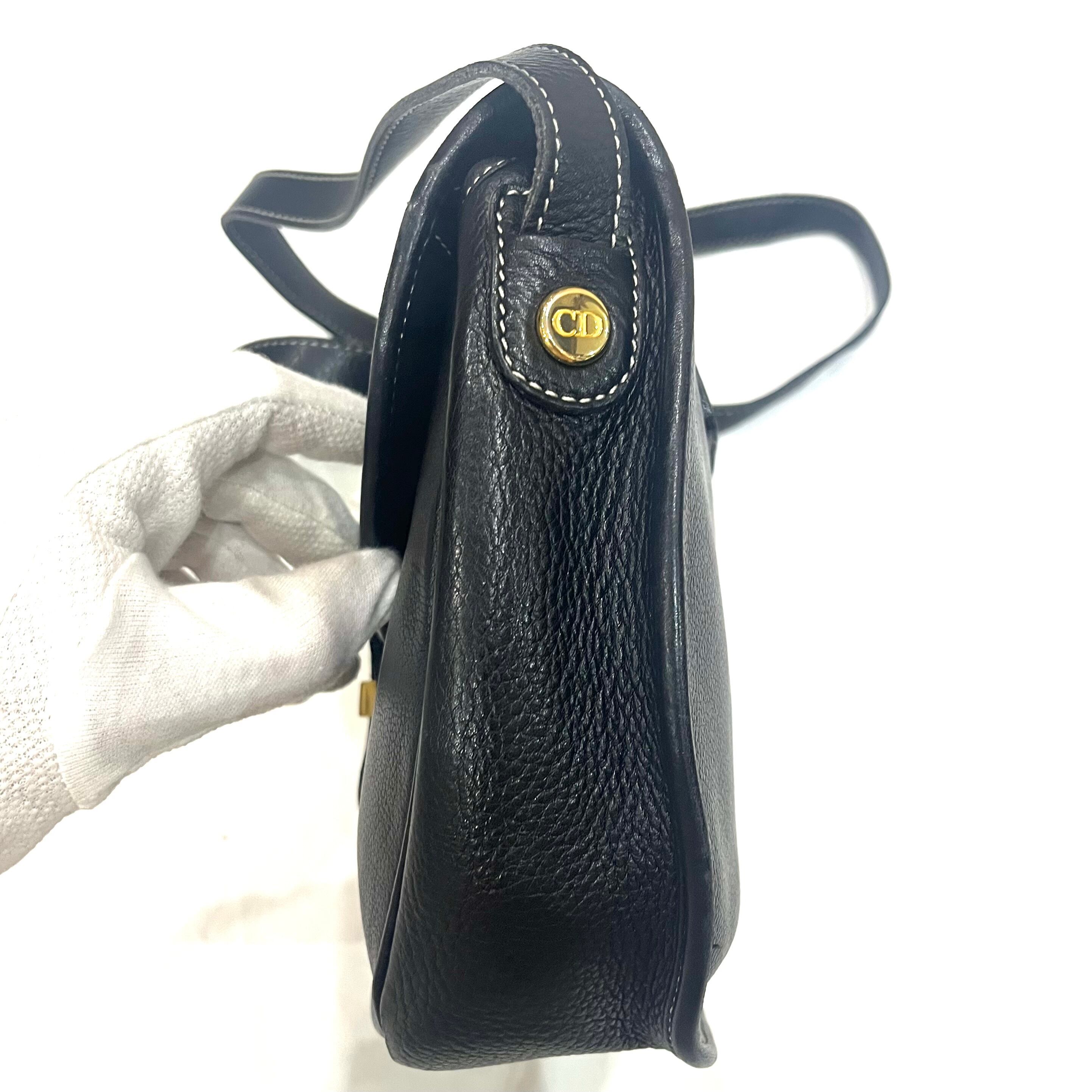 Christian Dior】2244 本革レザーショルダーバッグ ブラック