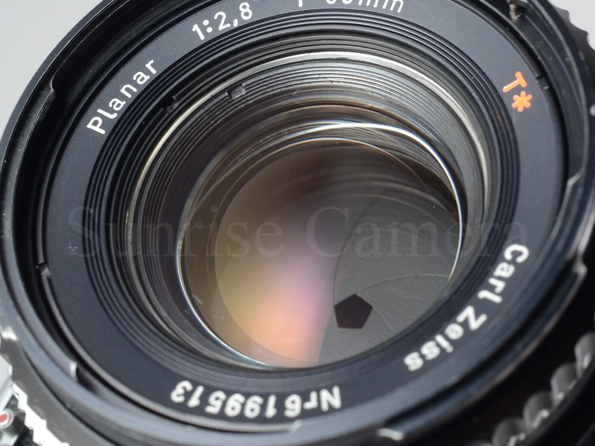 Hasselblad 500C/M / Carl Zeiss Planar T* 80mm F2.8 A12 整備済
