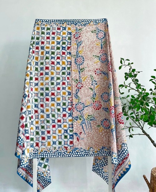 【 ina by hand 】バティック batik インドネシア　布　生地　バリ島　伝統衣装　スカート　エスニック