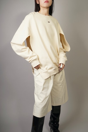 SLEEVE SIDE SLIT SWEAT TOPS (BEIGE) 2303-52-HK100