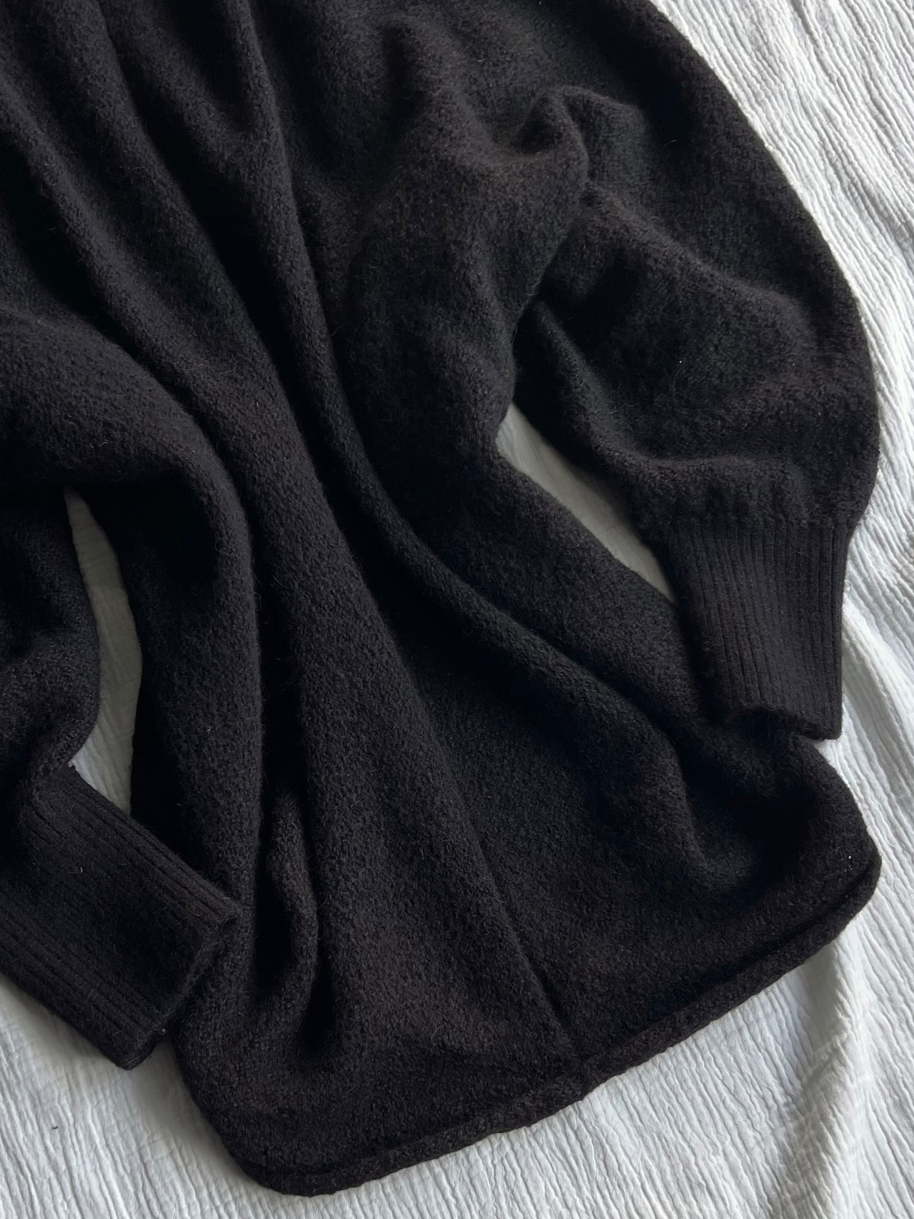 "JULIUS" Deformation BIg Cardigan