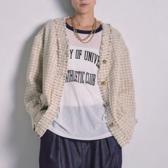 【 CHIGNON 】ラグランロゴシアーロンT