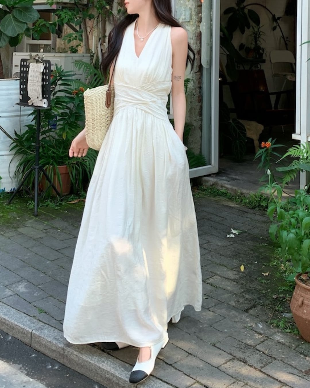 ホルターVネックロングワンピース S25304