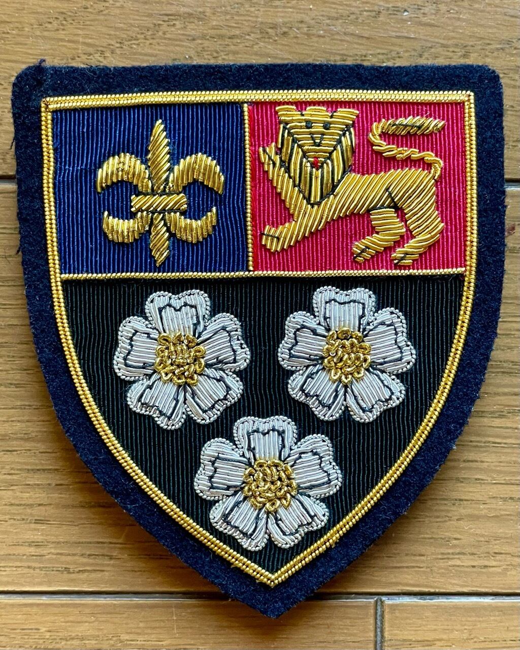 アンティーク　エンブレム　英国風 アンティーク エンブレム 英国風 エンブレム（ワッペン） | 英国雑貨