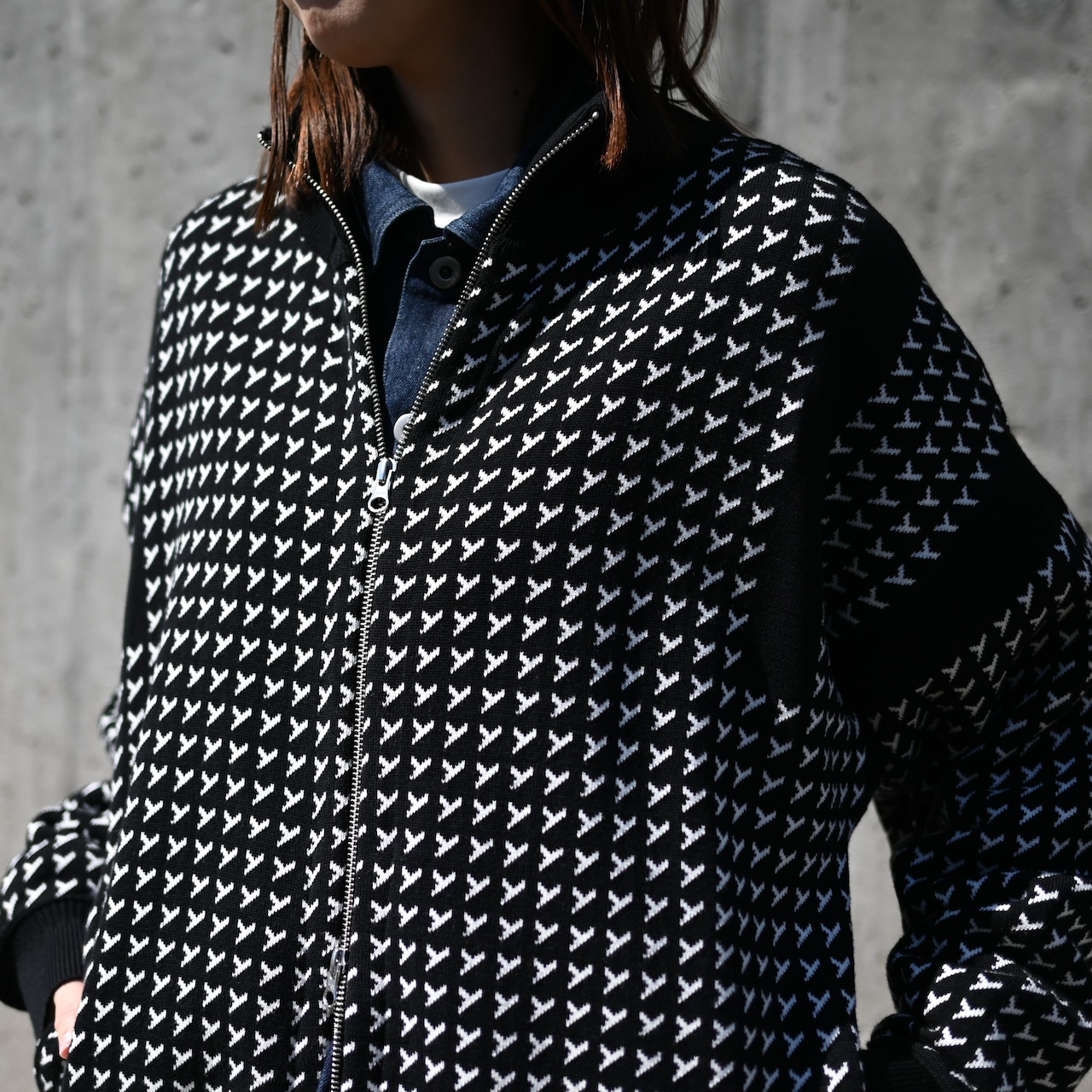 YASHIKI / GANKO別注 Shinsetsu Drivers Knit レディース着用コーディネート