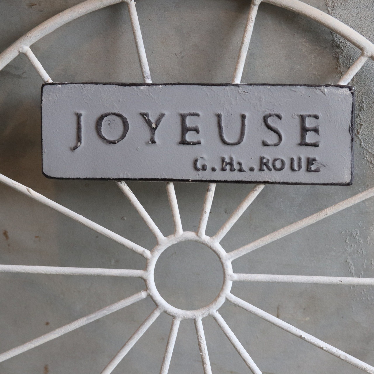 シワコーズウォール　壁飾り　　壁をオシャレに　UN2342