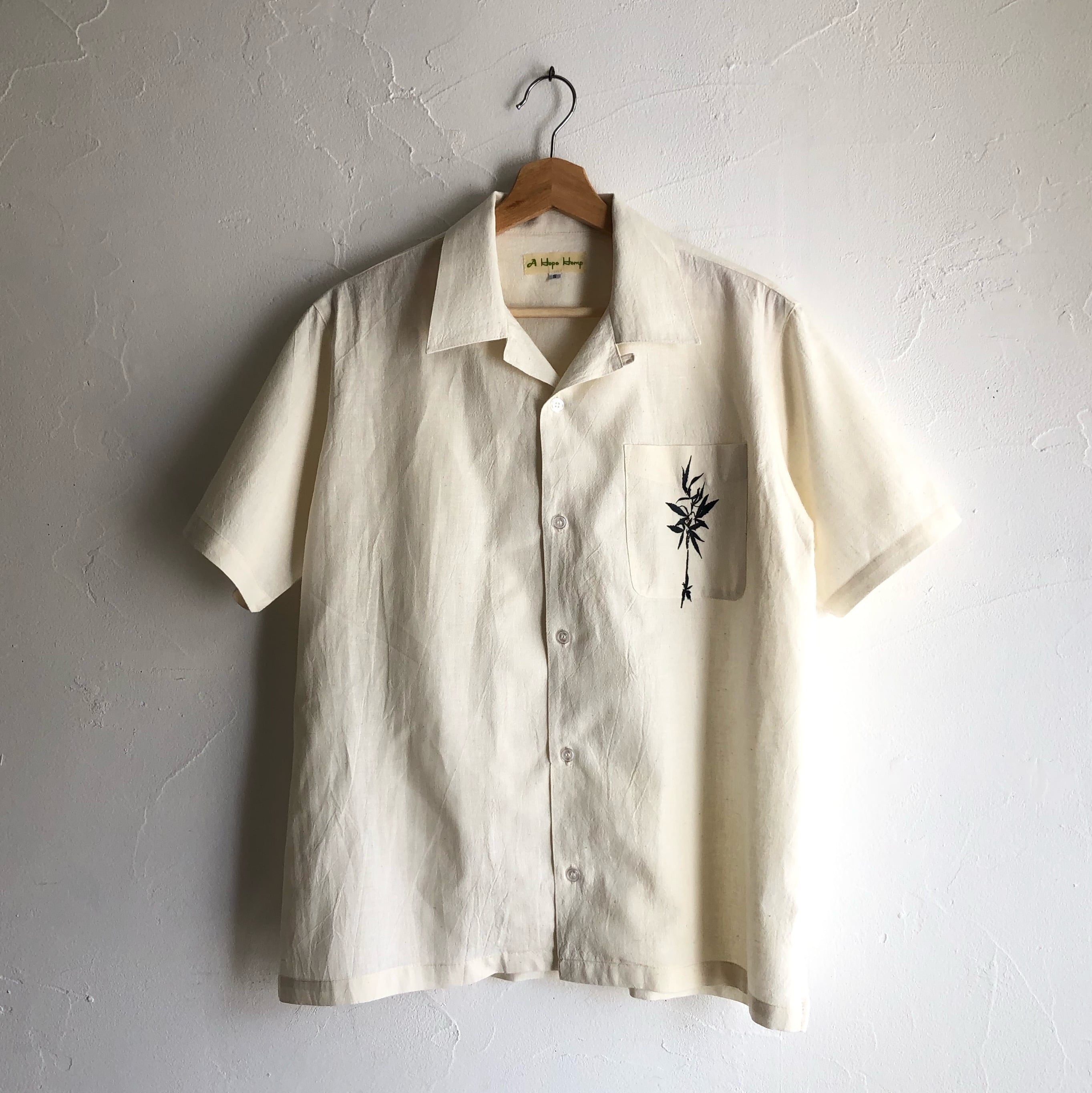 A HOPE HEMP ヘンプコットン半袖シャツ ナチュラル / 麻柄シルクスクリーン