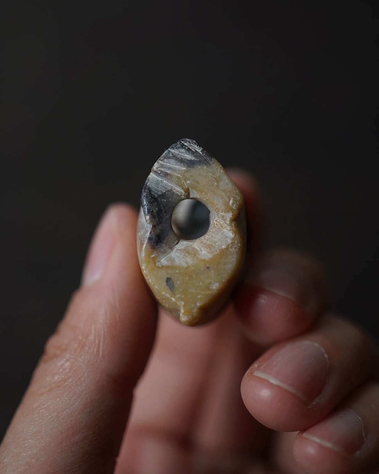 根付　言わ猿　石彫