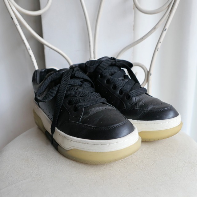AMIRI  SNEAKER