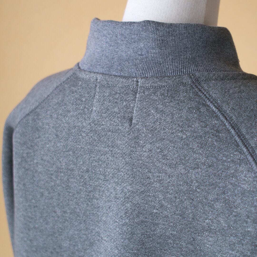 atelier naruse アトリエナルセ モックネックスウェット・杢グレイ