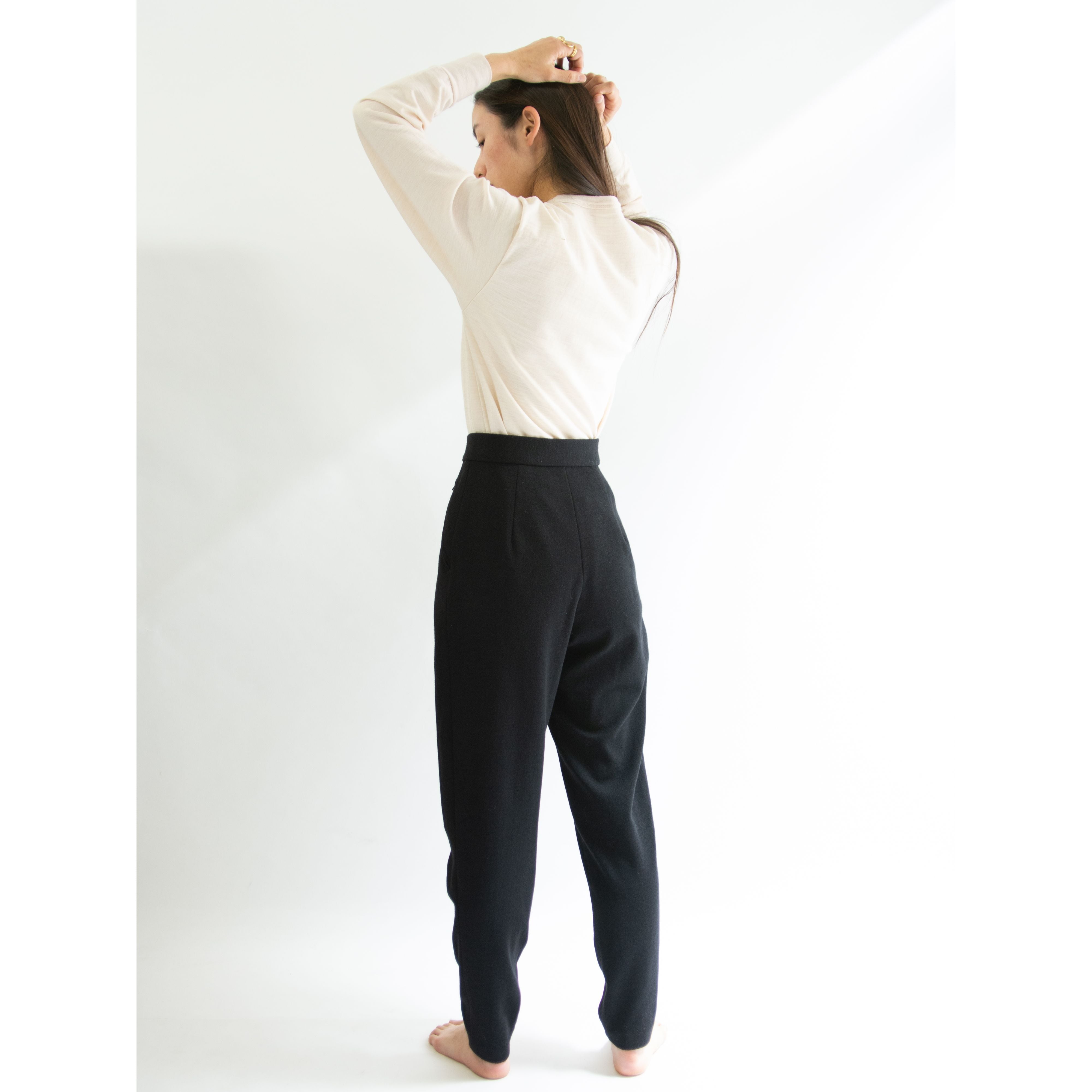 【LANCEL】Polyester-wool jersey tapered pants（ランセル ポリエステルウールジャージー テーパードパンツ）1b