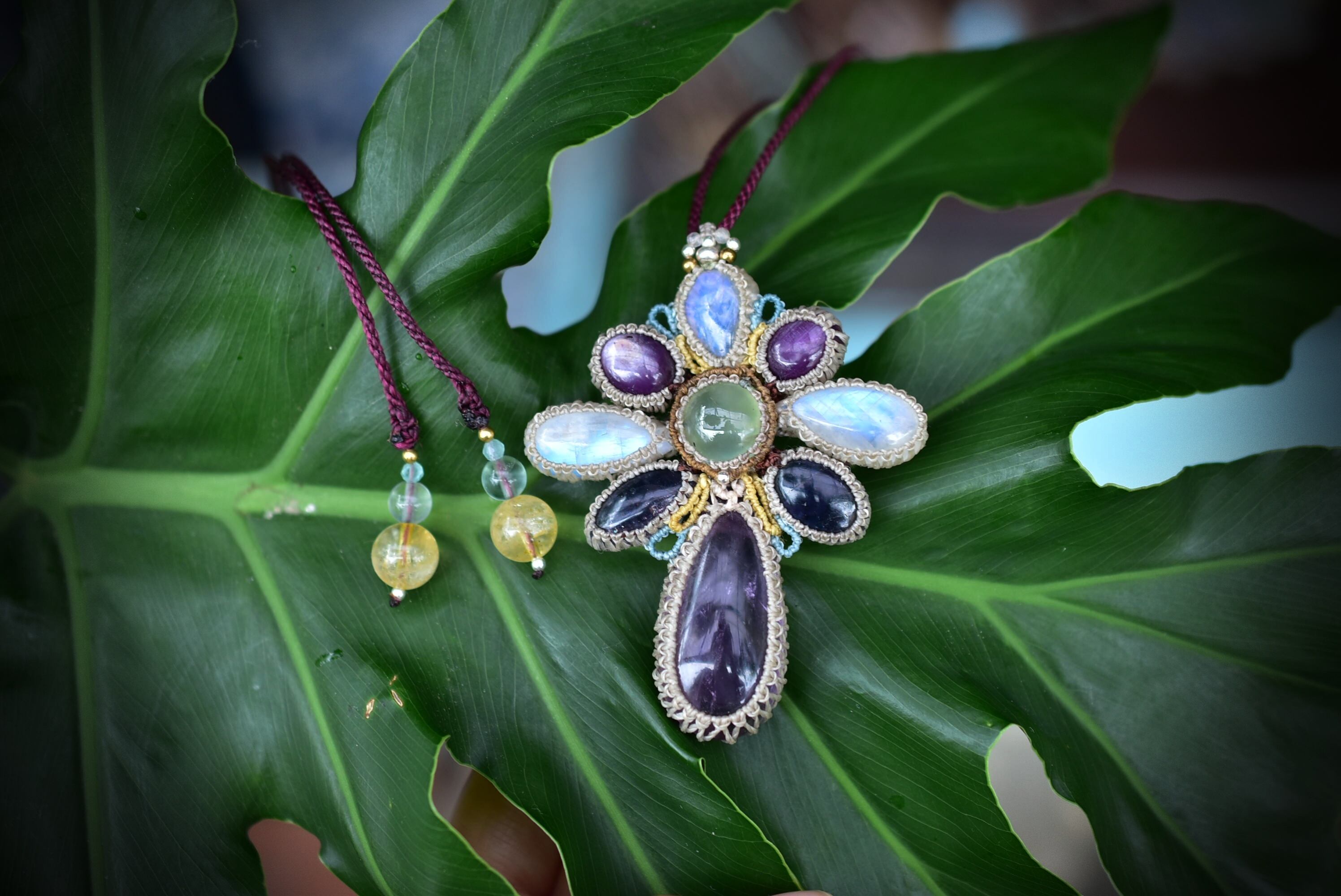 ＊マクラメネックレス＊　心を落ち着かせる　ガーデンクォーツ　長さ調整可能　④ マクラメネックレス＊ 心を落ち着かせる ガーデンクォーツ 長さ