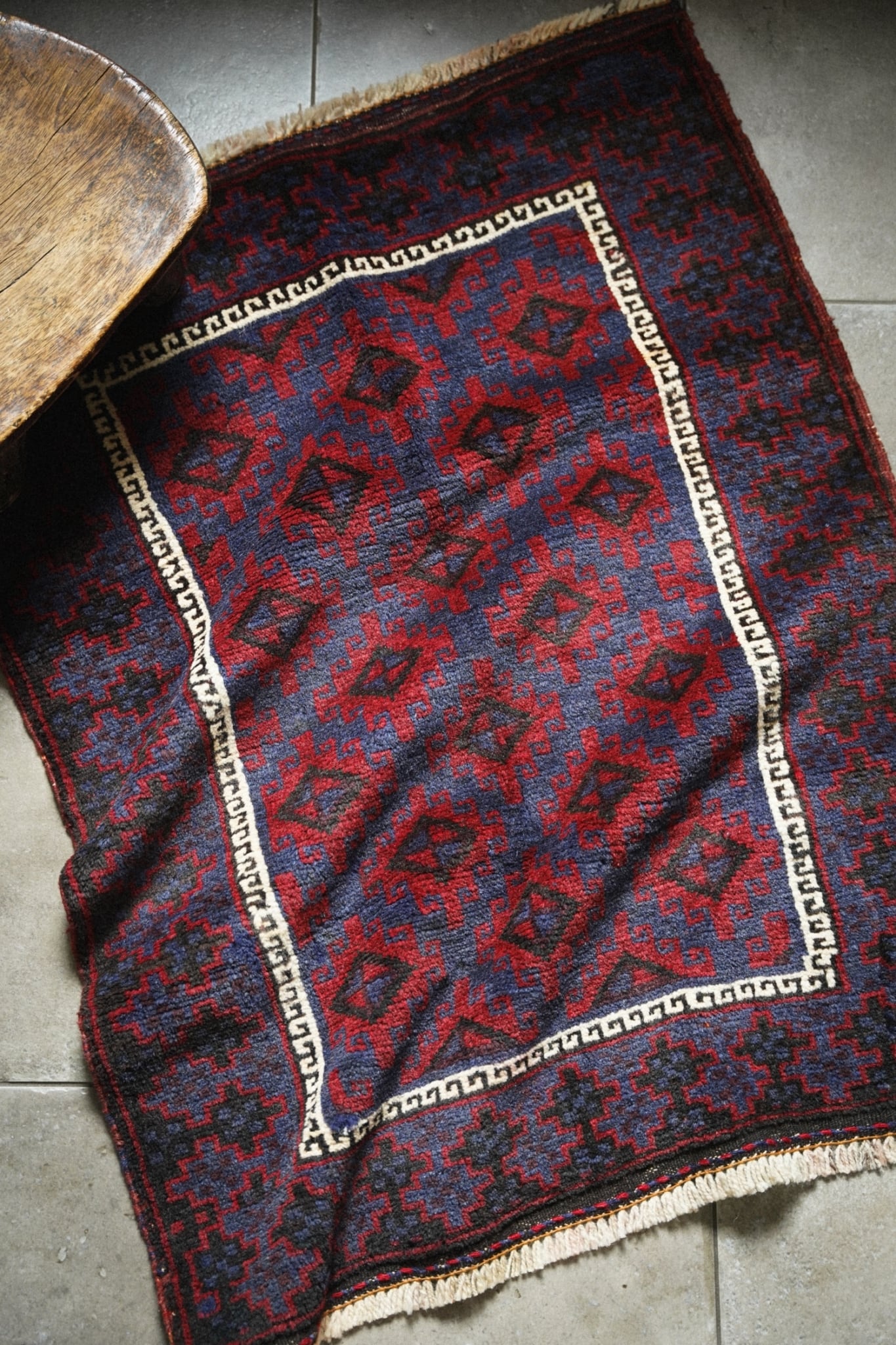 2465-Vintage Baluch rug