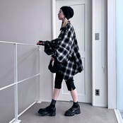 Ombre check asymmetric zip JK/black