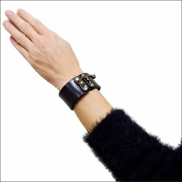 kmrii  レザー リストバンド ブレスレット レザーブレス スタッズブレス 革 牛革 本革 栃木レザーリスト