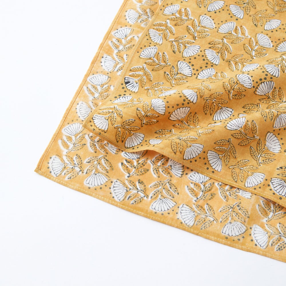 Flower panier handkerchief