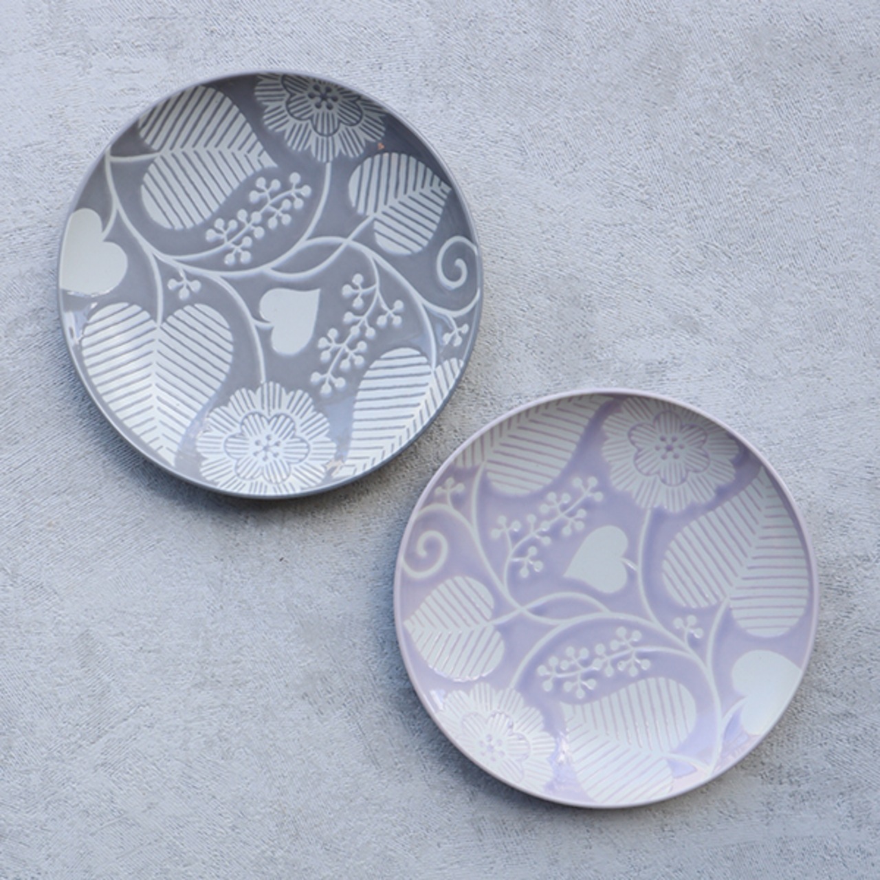 波佐見焼　15cmプレート　フロールブランシュ（グレー・ラベンダー）