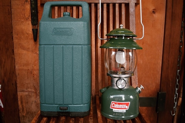 USED Works! 70s Coleman 201 Kerosene Lantern -1974/11 G0619