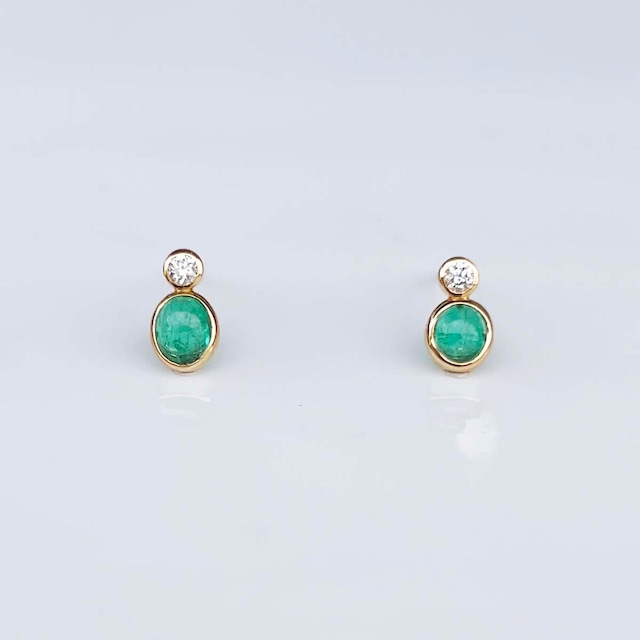 One n' Only / Emerald Diamond Pierced Earring (CE014-EM-D)