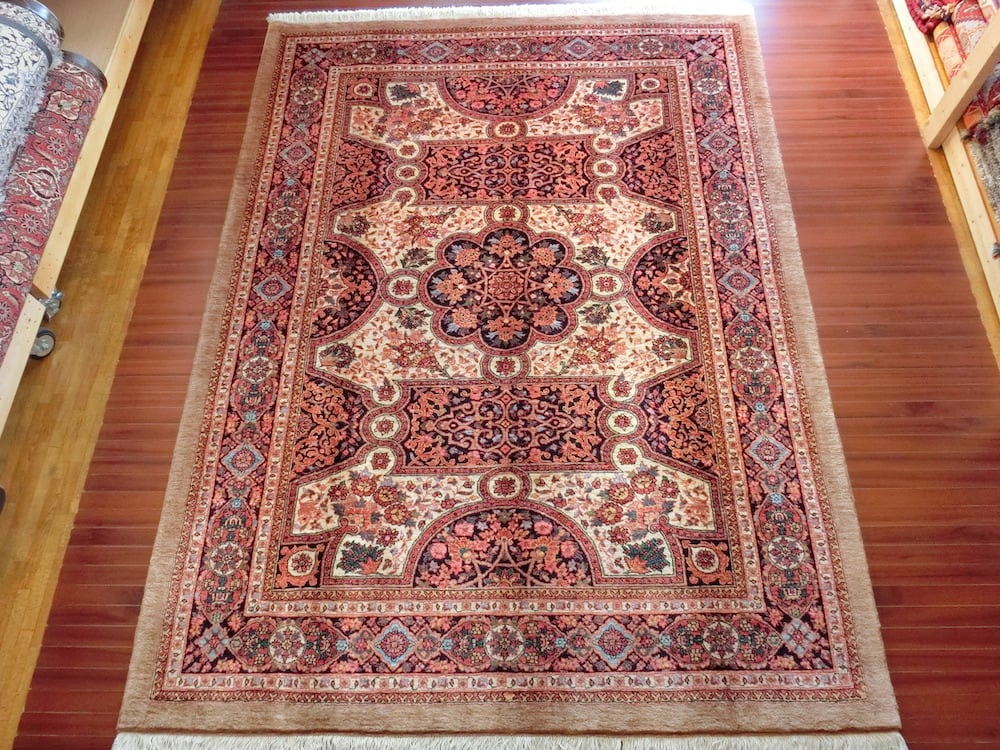 カシュガイ産ペルシャ絨毯 - カーペット