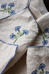残2 フランス 手織リネン bleuetとシャンブルリネンの刺繍クロス アンティーク