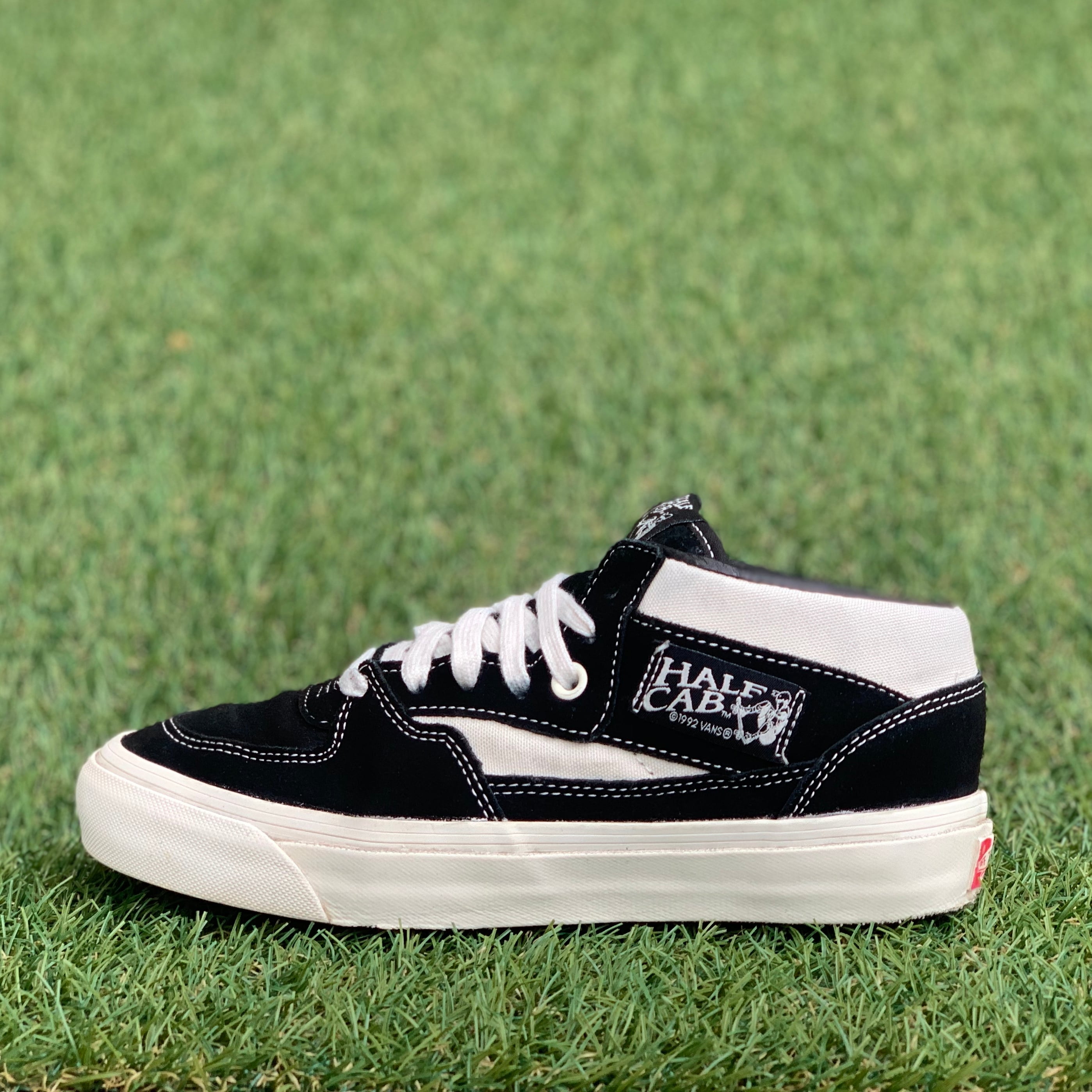 US企画!VANS HALF CAB LX OG ヴァンズ ハーフキャブ D26 | reshoe