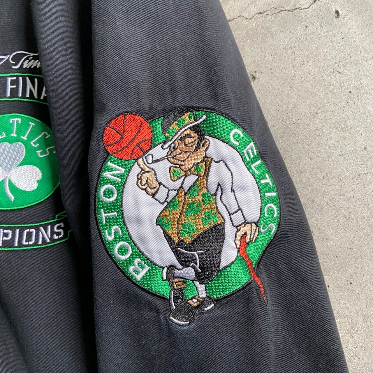 OFFICIAL NBA ボストン・セルティックス BOSTON CELTICS リバーシブル スタジャン 古着 メンズL相当 バスケットチーム  アワードジャケット ブラック 黒 刺? ワッペン ジェフハミルトン 【ブルゾン・ジャケット】【CS2211-30】 | cave