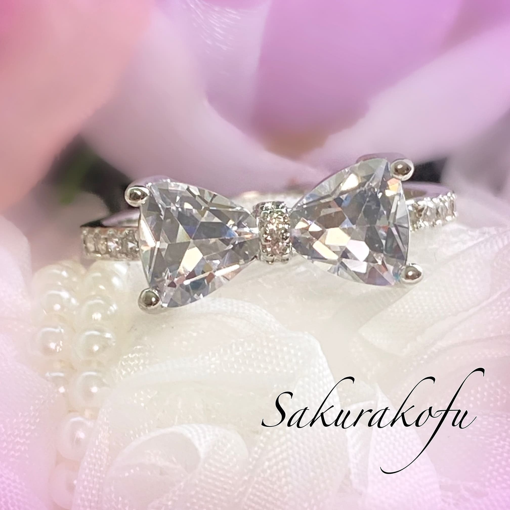 D031 送料無料 レディース リング 指輪 アクセサリー リボン ホワイトトパーズ