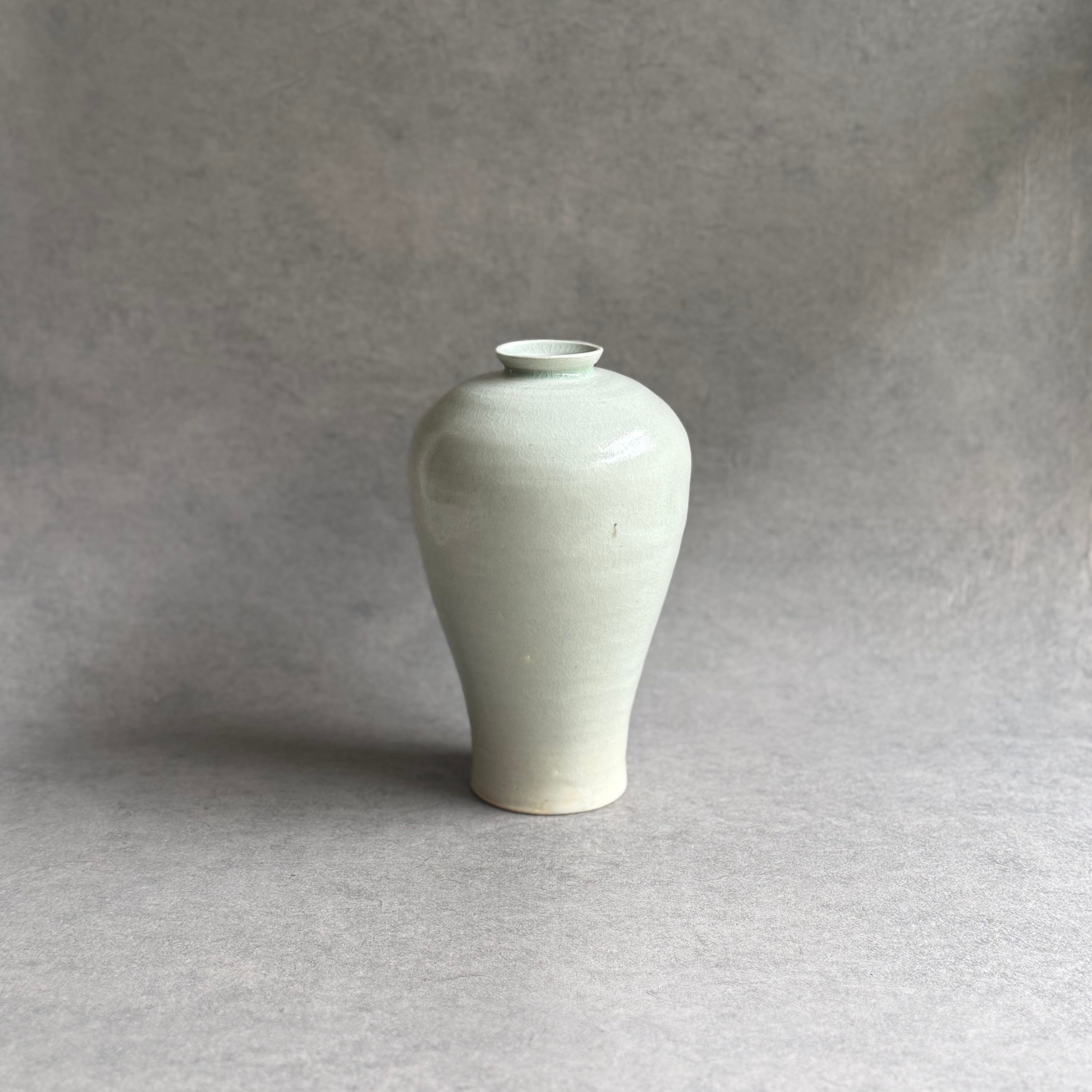 日高伸治 白磁梅瓶 | gallery 一白