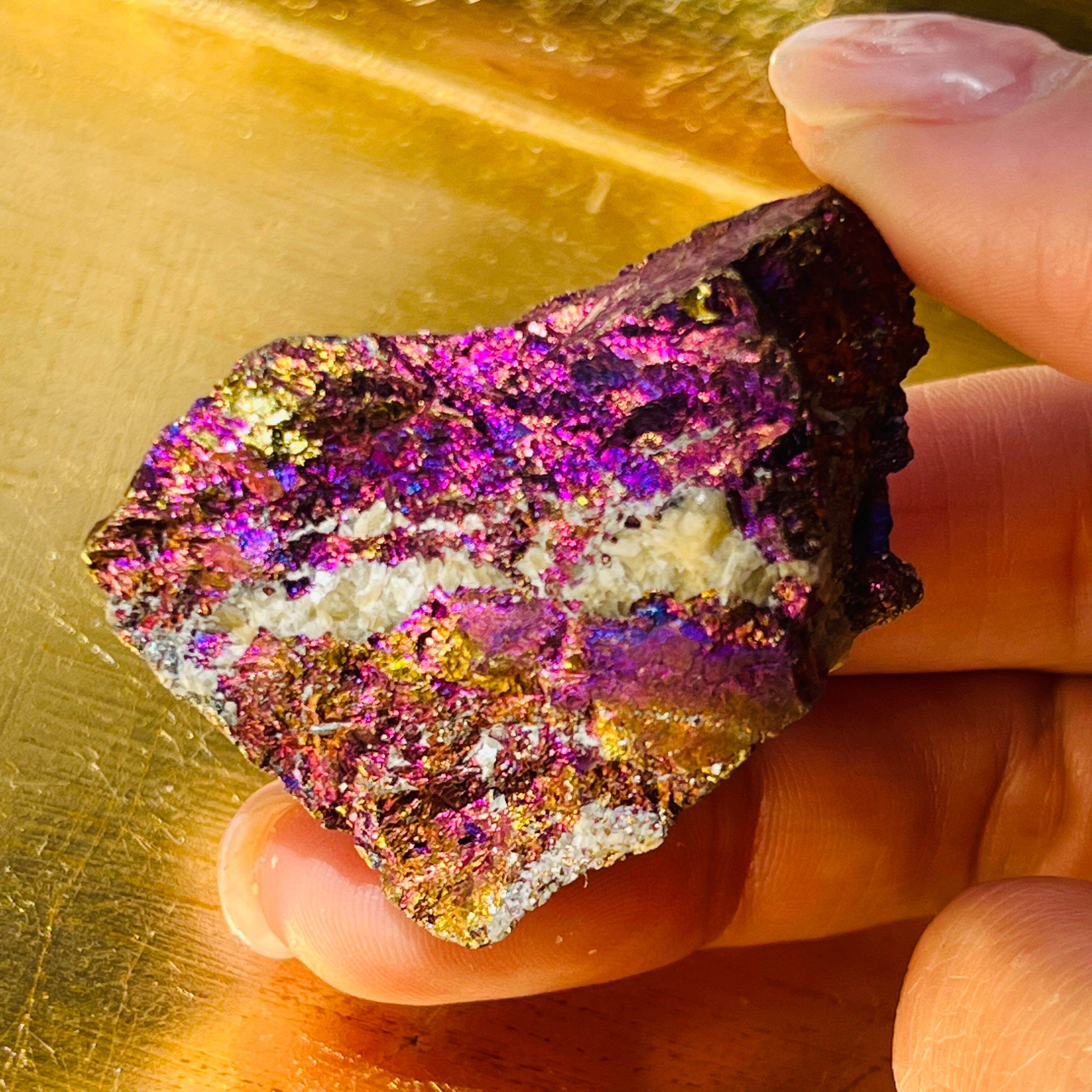 チャコパイライト原石 チャコパイライト原石 楽天市場】チャルコパイライト原石の通販 チャコ