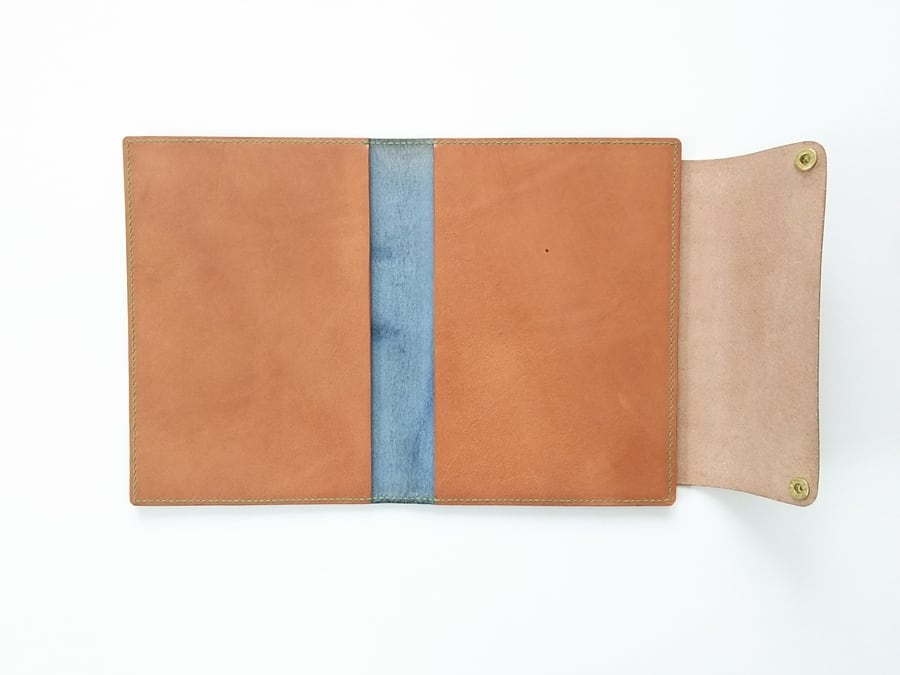 段差ができないノートカバー フラップ付き A5サイズ | mikiri leather