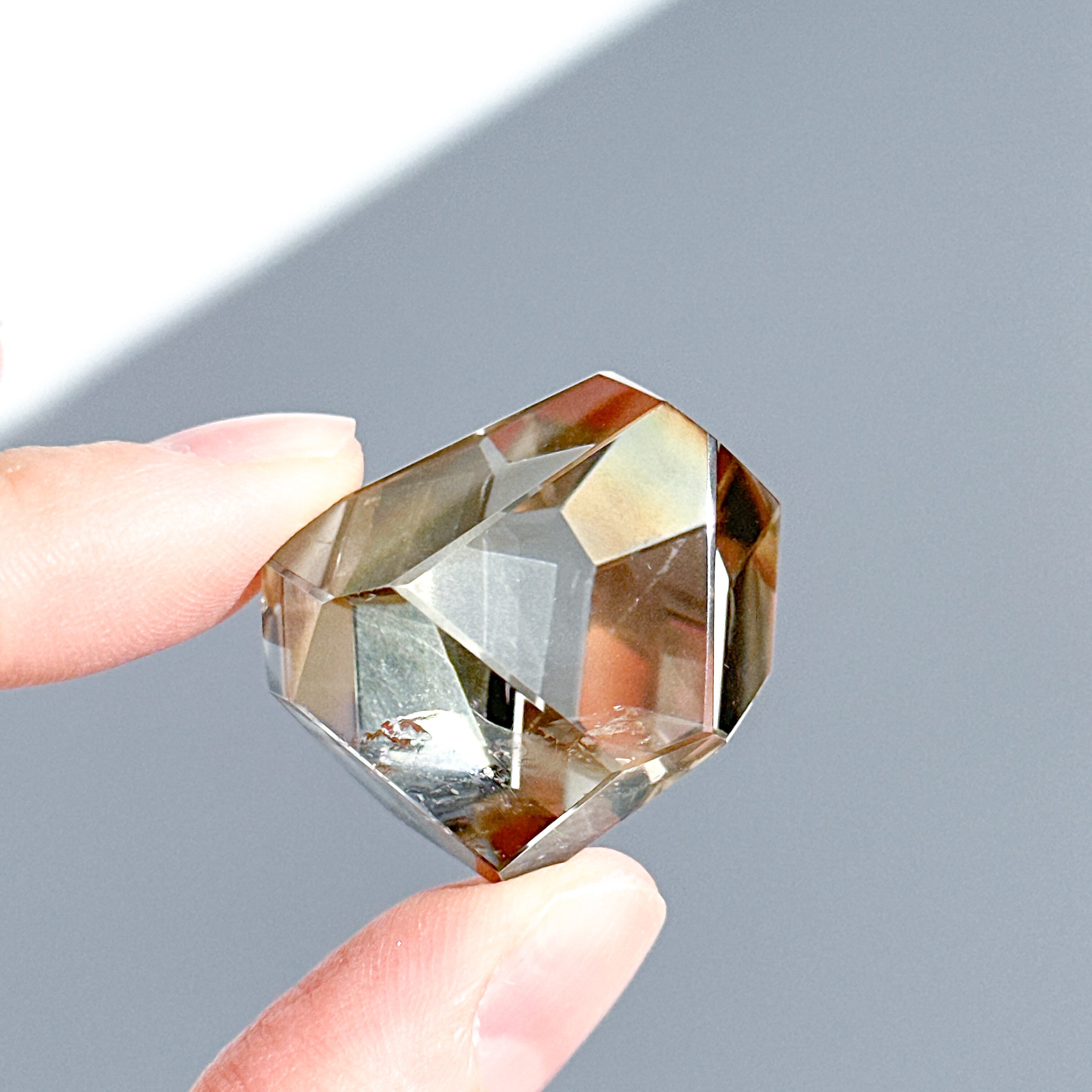 シトリン（黄水晶） フリーフォーム72◇ Citrine ◇ 天然石・鉱物