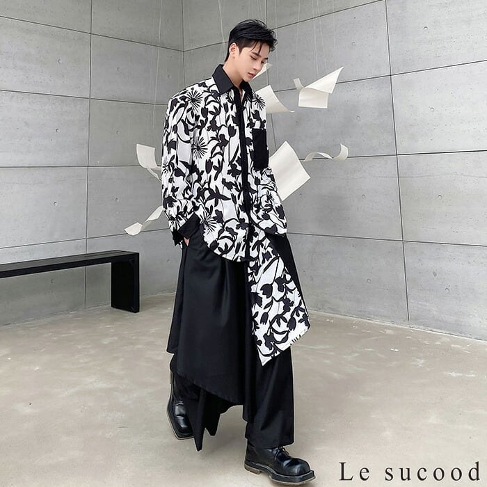 Le sucood】【お支払い確認後20日以内発送】 モノクロフラワー長袖