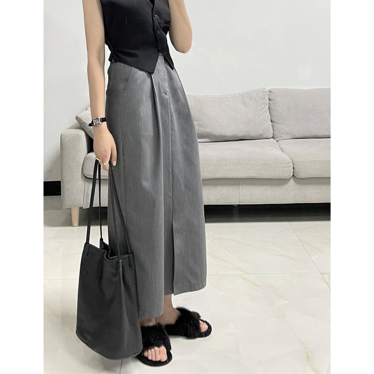 スリムバックストレートスカート R00305