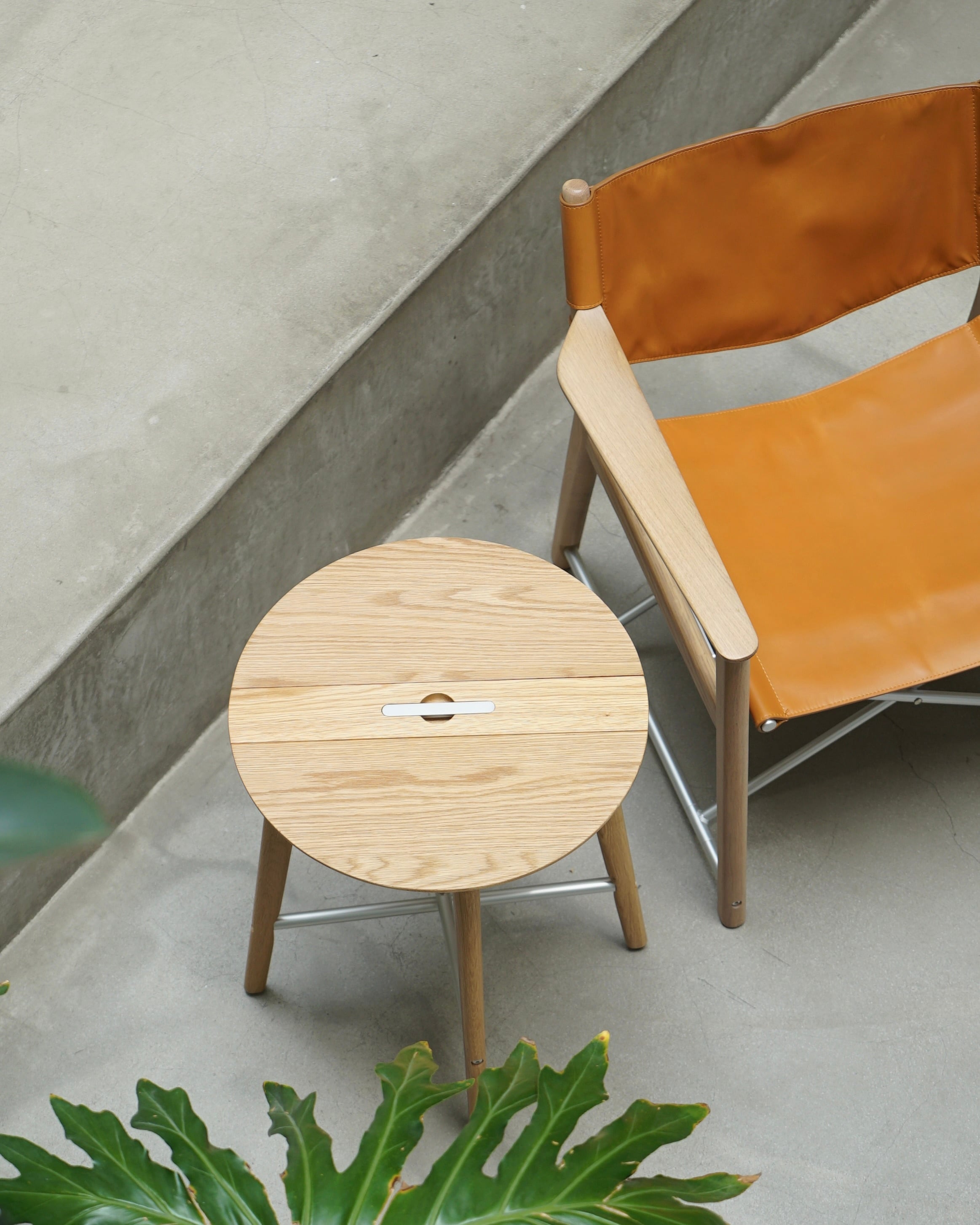 Side Table | foxx chair