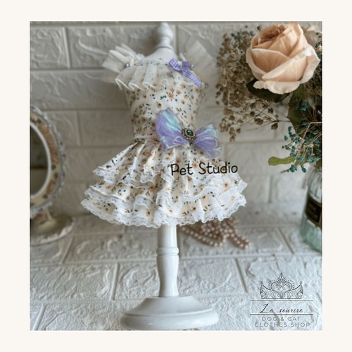 予約　海外ハンドメイド　受注製作品【№B07359】フラワー柄　コットン　プリンセスワンピ（バレッタ付き）