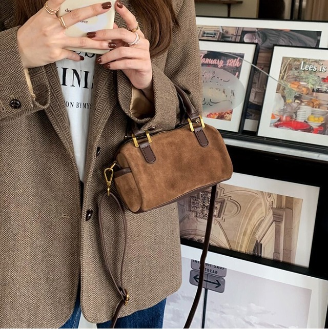 2way フェイクスエードミニボストンハンドバッグ ショルダーバッグ ゴールド金具 スエードバッグ スエード調 スウェード バッグ ブラウンミニバッグ レトロ 小さい 大人可愛い 韓国 20代 30代 40代 CO5393