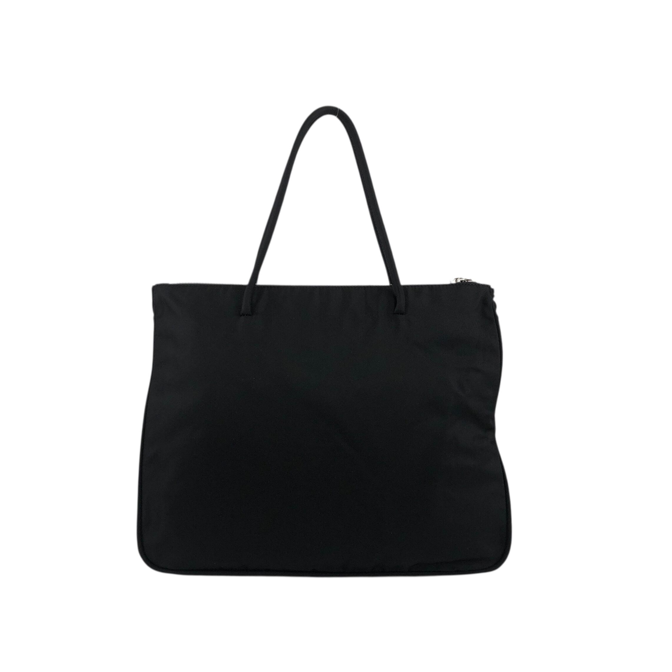 PRADA プラダ トートバッグ ブラック トライアングルロゴ ナイロン