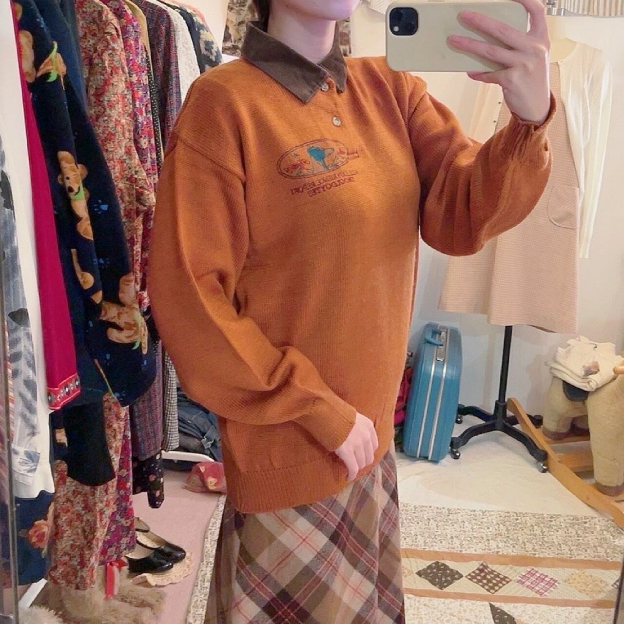 dog embroidery corduroy collar knit