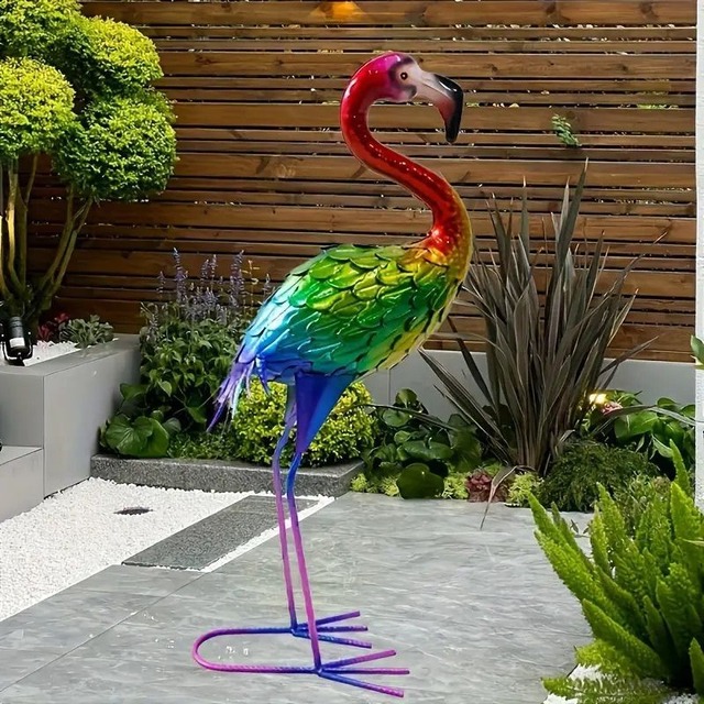 ガーデンオーナメント オブジェ フラミンゴ 置物 庭 屋外 金属製 モニュメント デコレーション 芝生 カラフル ガレージ おしゃれ かわいい
