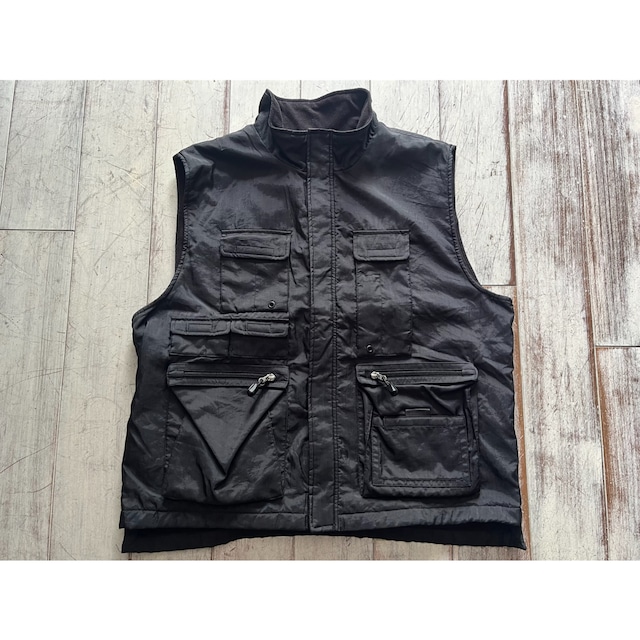 -GAP- 90's gimmick design nylon vest