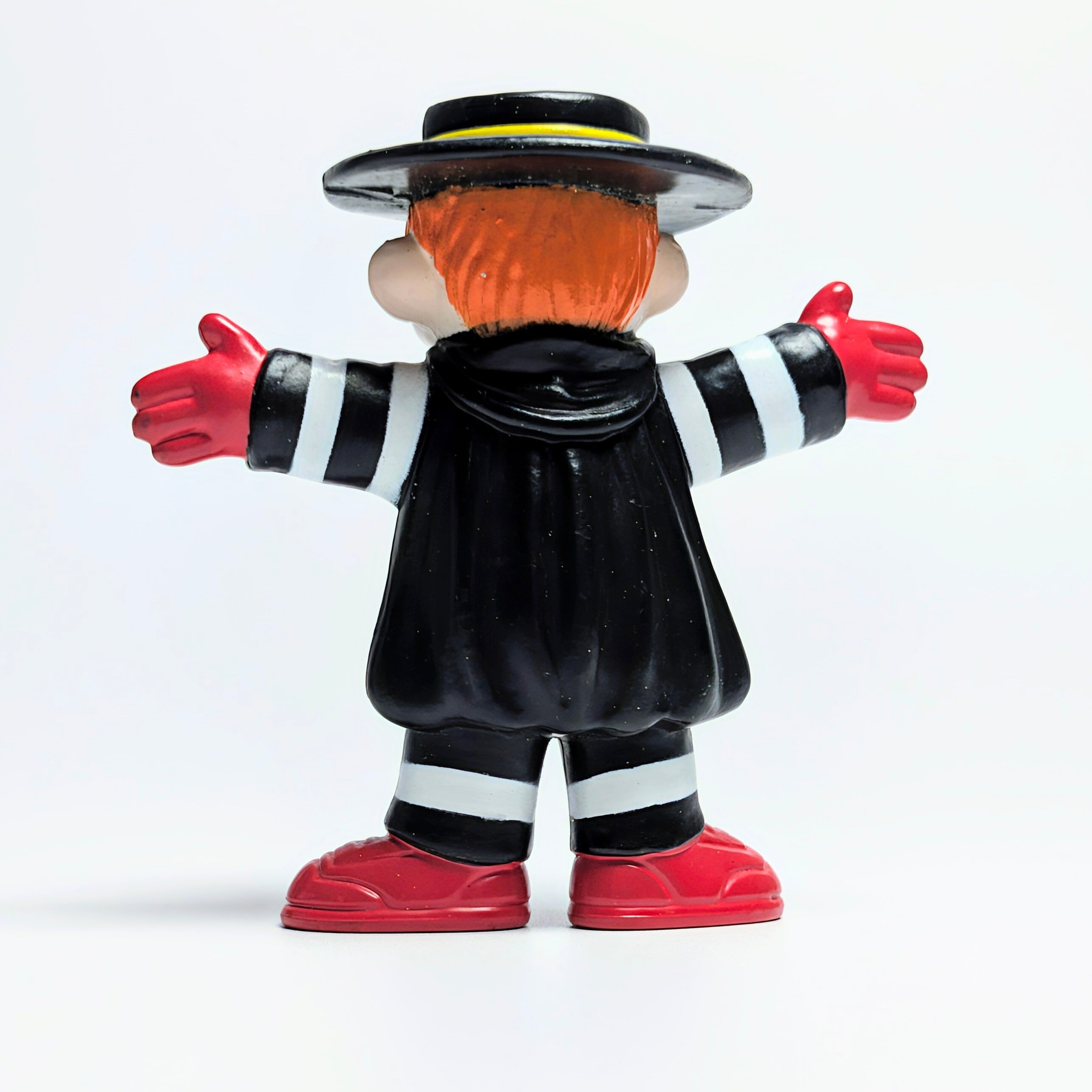 ☆ VINTAGE 1995☆【 McDonald's ( マクドナルド ) 】1995年海外マクドナルドミールトイ / ハロウィンシリーズ『 What am I going to be for HALLOWEEN? 』the Hamburglar ハンバーグラー / ハッピーミール 〚アメリカン雑貨 アメトイ〛