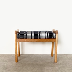 Foot stool with Johanna Gullichsen Helios / CH065