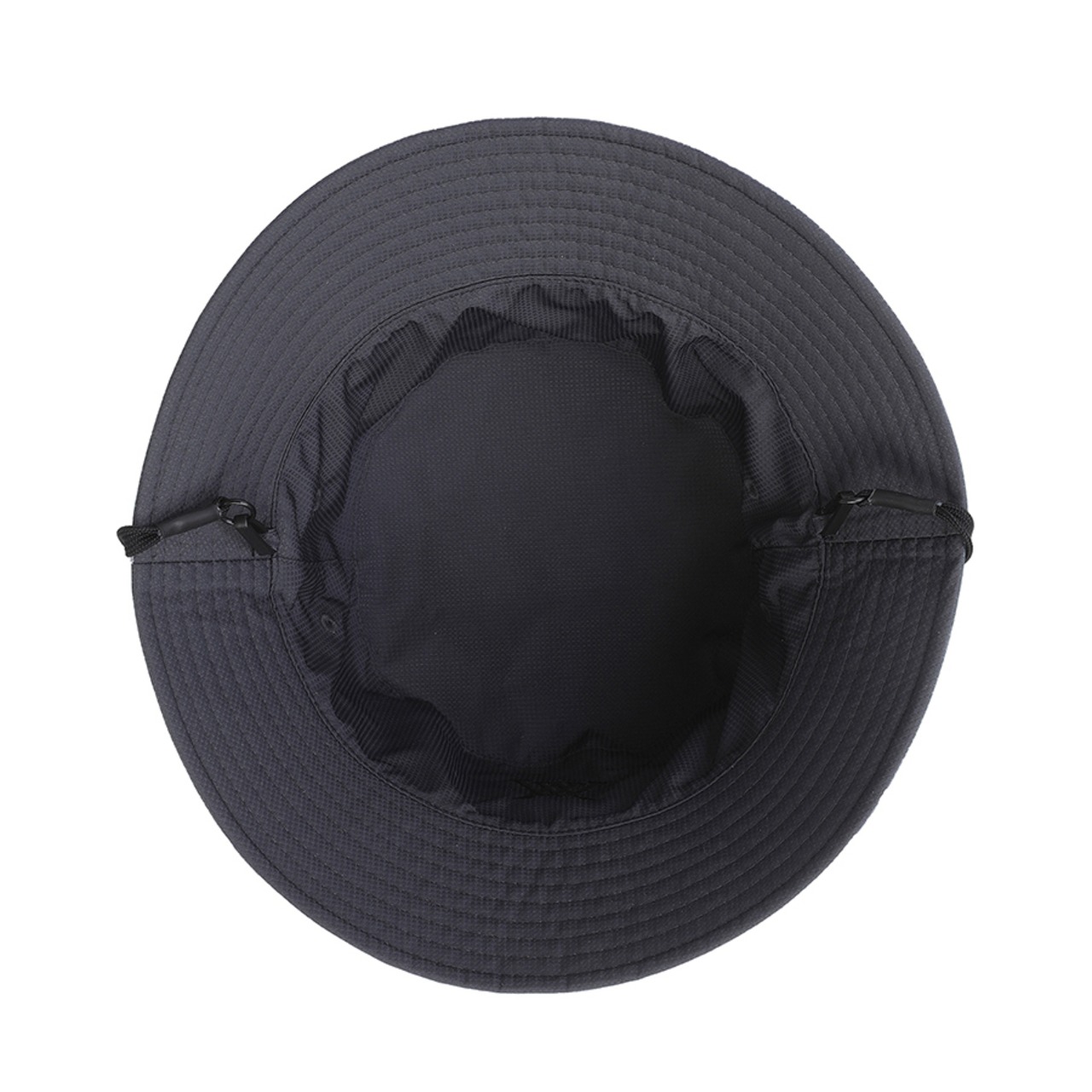 (UNI) GRAPHIC REVERSIBLE BUCKET HAT [サイズ: F(AGDUUCP43BKF)] [カラー: BLACK]