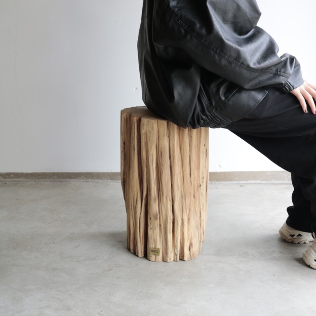 The Trunk Table -009